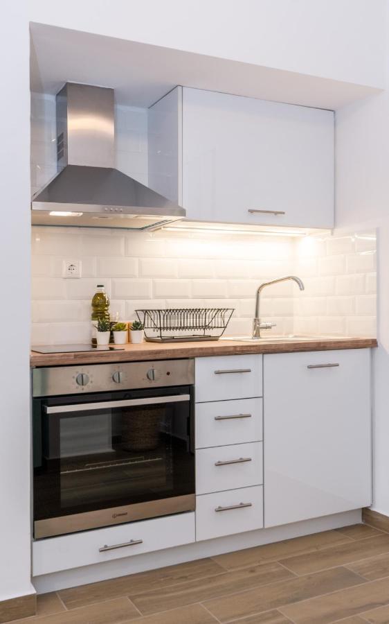 Wide Comfy Studio Apartment Centrally Located In Thissio Αθήνα Εξωτερικό φωτογραφία