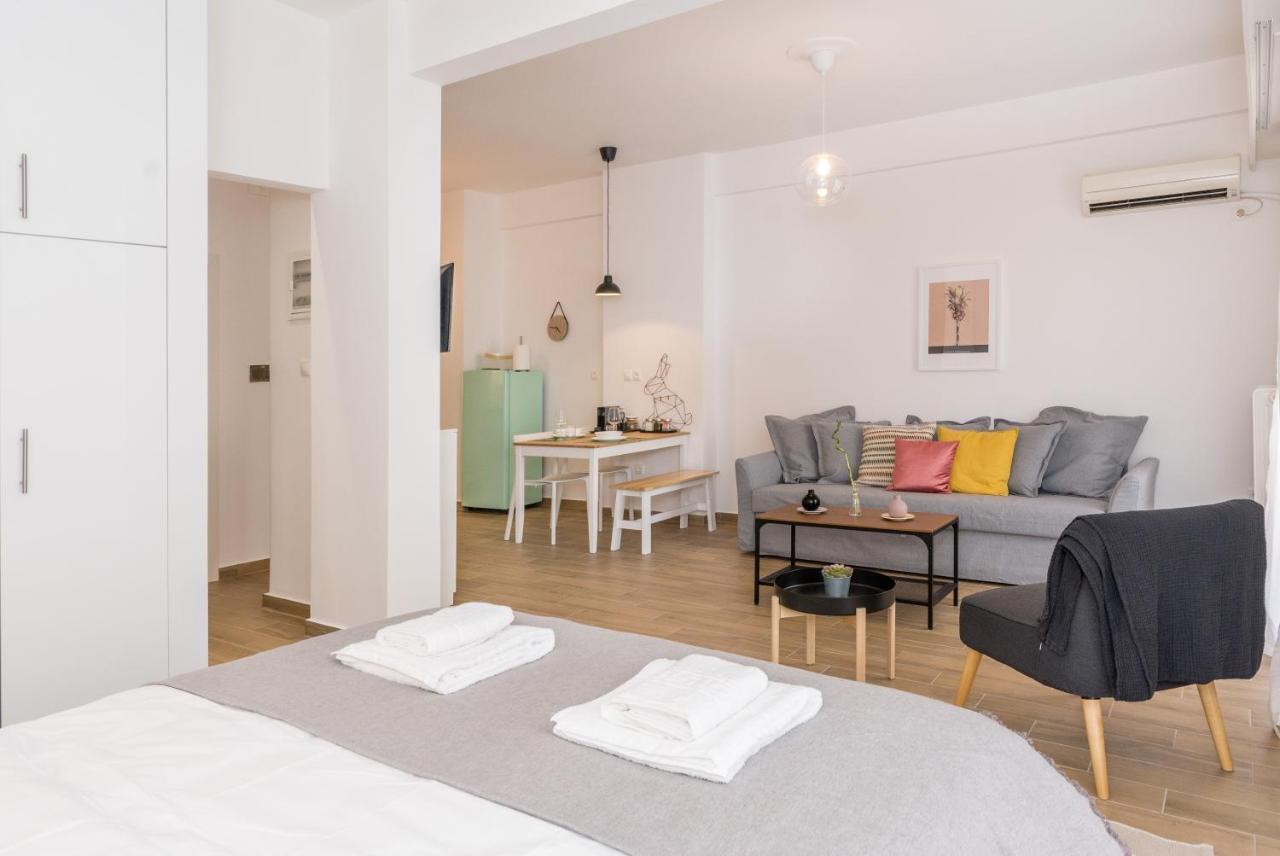 Wide Comfy Studio Apartment Centrally Located In Thissio Αθήνα Εξωτερικό φωτογραφία